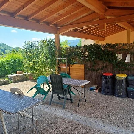 Cascina Legnago Trilocale A 6 Chilometri Da Salo' Apartment Villanuova sul clisi Luaran gambar