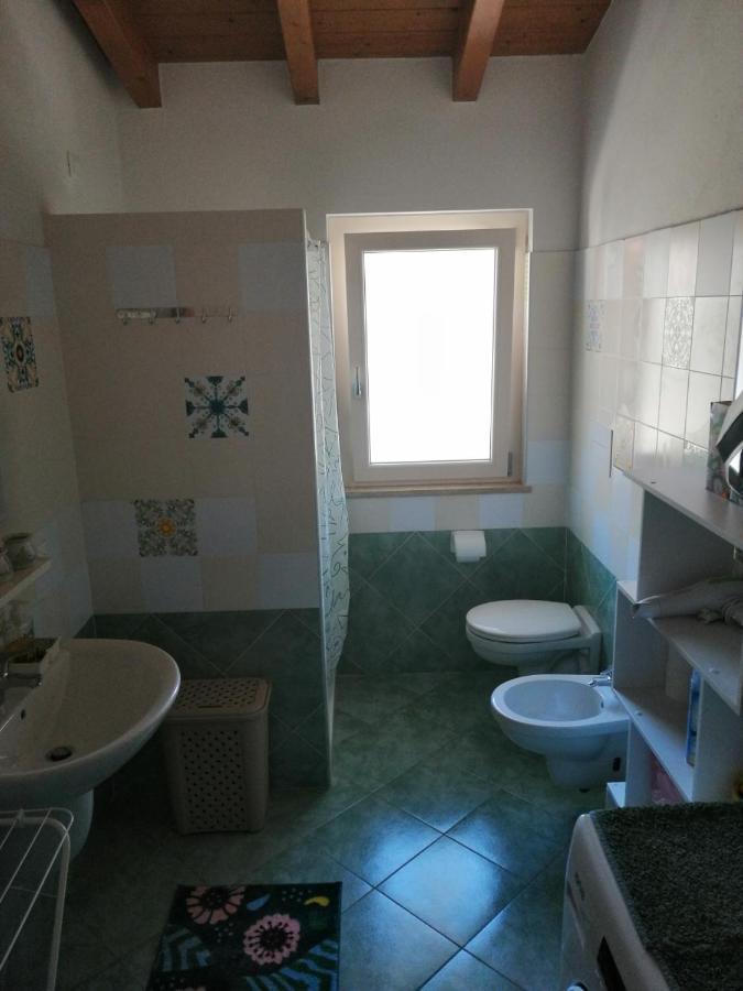 Cascina Legnago Trilocale A 6 Chilometri Da Salo' Apartment Villanuova sul clisi Luaran gambar