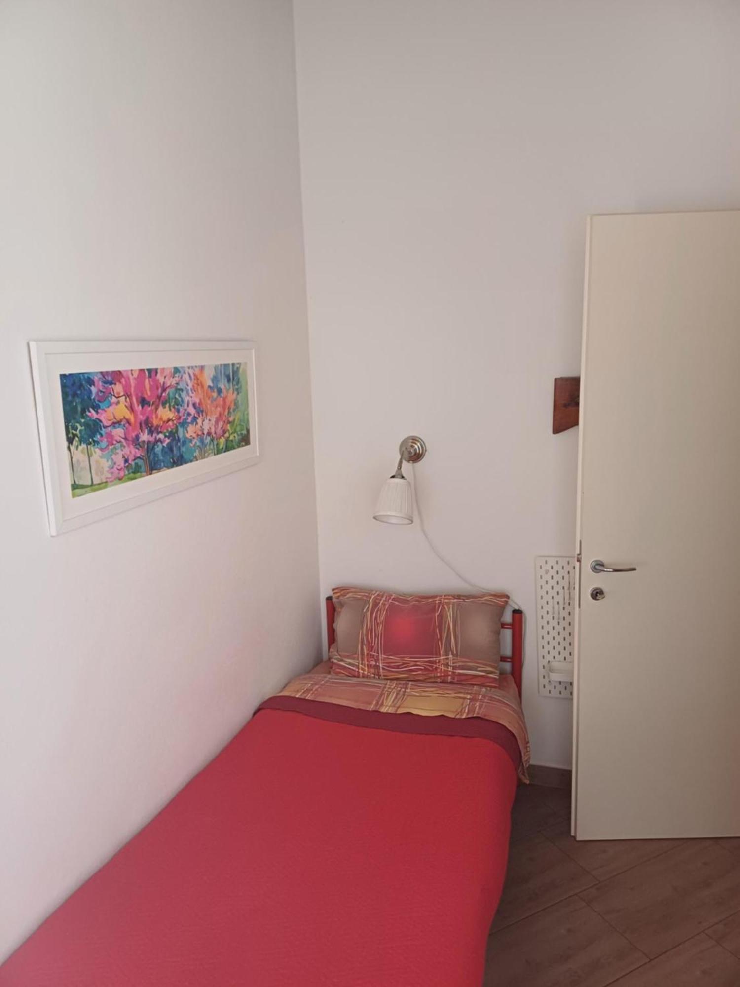 Cascina Legnago Trilocale A 6 Chilometri Da Salo' Apartment Villanuova sul clisi Luaran gambar